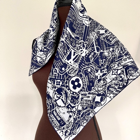 New Louis Vuitton Scarf Luggage Travel Stamps Blue Silk Scarf Wrap - Picture 5 of 14